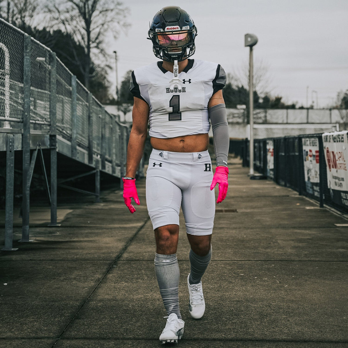 NXTRND G1® Youth Football Gloves Pink