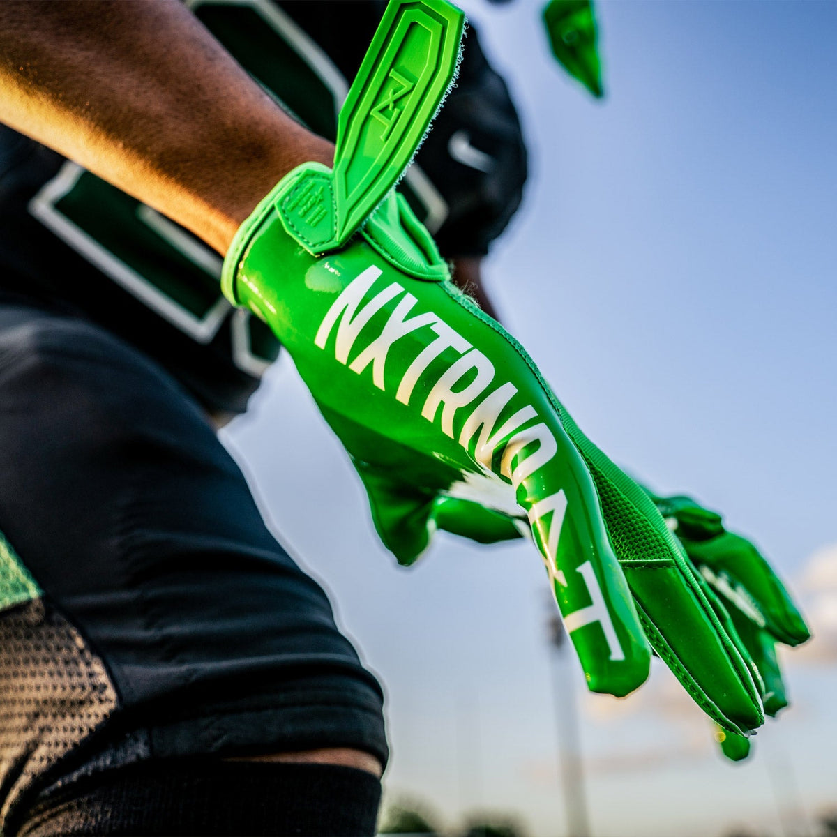 NXTRND G1® Youth Football Gloves Green