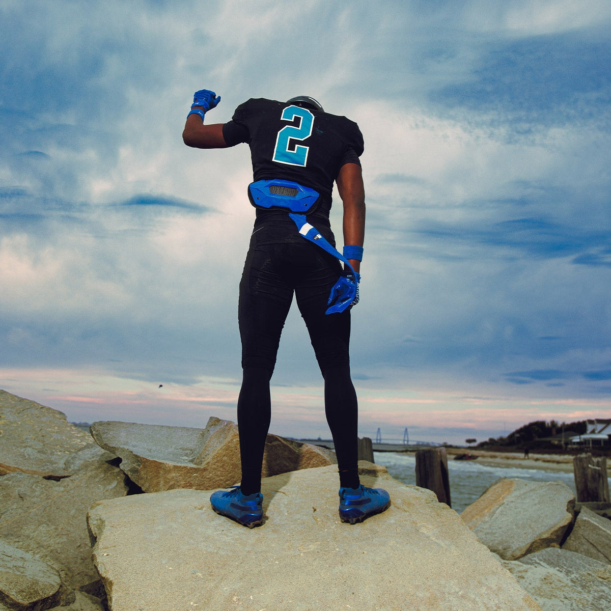 NXTRND B-PLATE® Pro Football Back Plate Blue