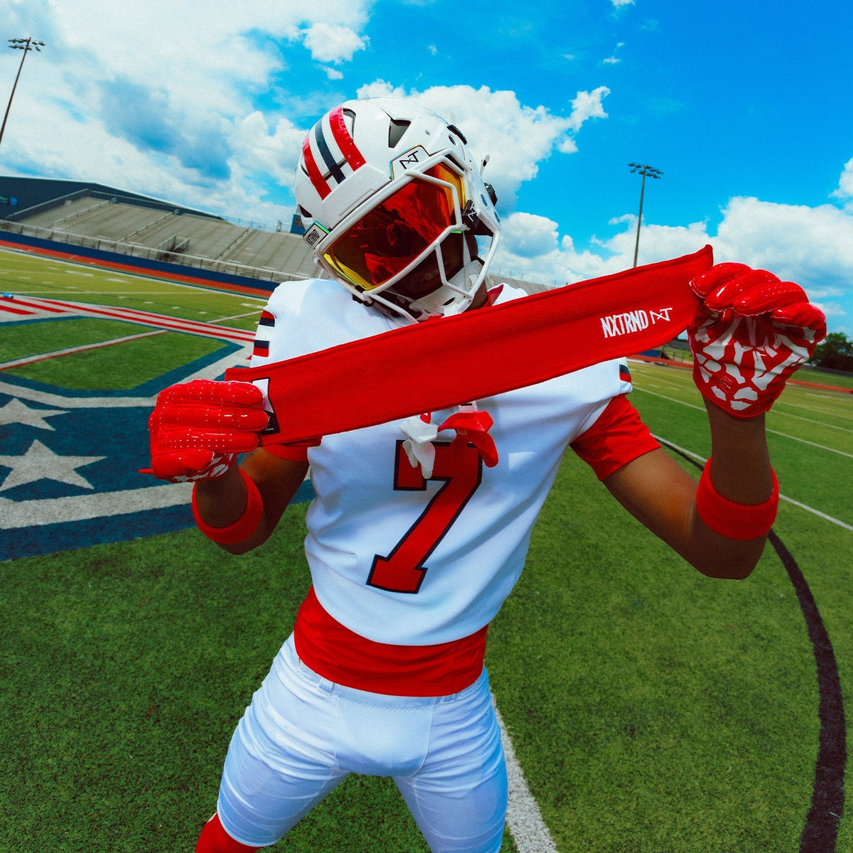 Nxtrnd Streamer Football Towel Red