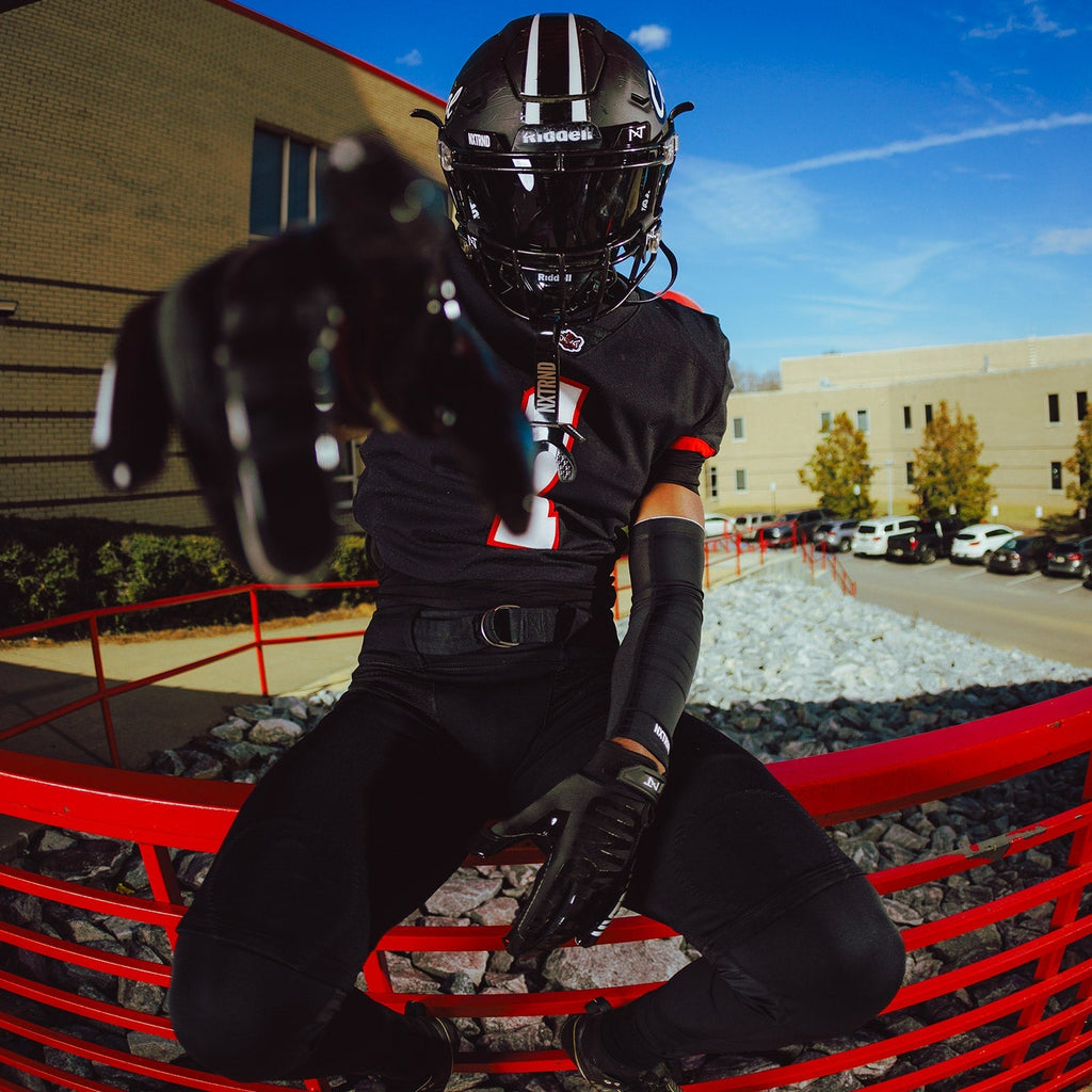 NXTRND G1® Pro Football Gloves Black